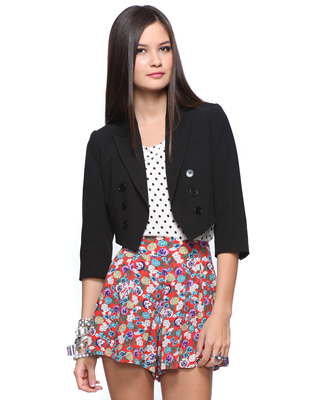 Cropped tuxedo blazer $27.80 click to visit Forever 21